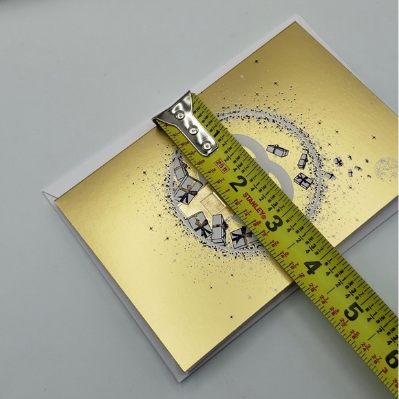 CHANEL Holiday Gift Bag with Card - Picture 4 of 5